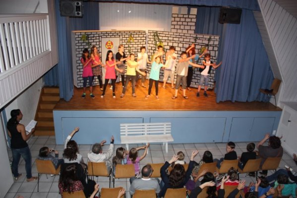 musical_20_20120623_1842556937